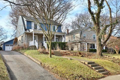 47 E Torrence Rd, Columbus, OH 43214 photo 2