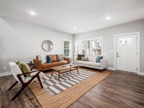 399 E Markison Ave, Columbus, OH 43207 photo 6