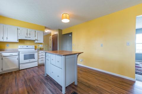 3151 Strathaven Ct, Dublin, OH 43017 photo 9