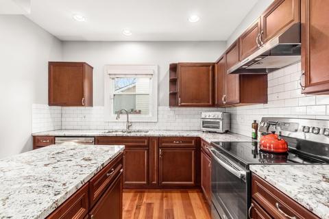 220 E Pacemont Rd, Columbus, OH 43202 photo 10