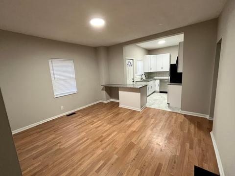657 E 2nd Ave, Columbus, OH 43201 photo 8