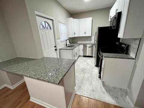 657 E 2nd Ave, Columbus, OH 43201 photo 3