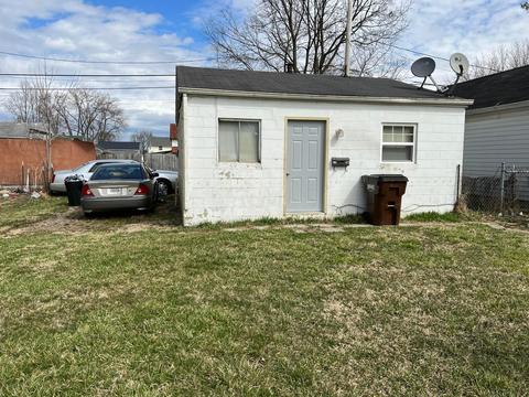 358 Logan St, Circleville, OH 43113 photo 6