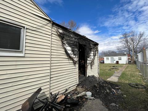 358 Logan St, Circleville, OH 43113 photo 4
