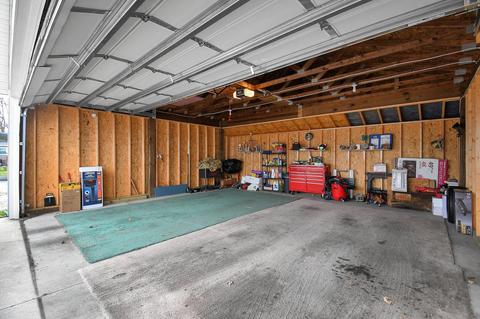 565 E Hunter St, Logan, OH 43138 photo 33