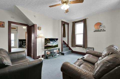 565 E Hunter St, Logan, OH 43138 photo 7