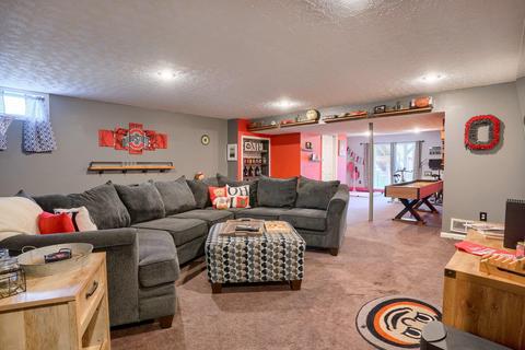 152 Rolling Acre Dr, Lithopolis, OH 43136 photo 37