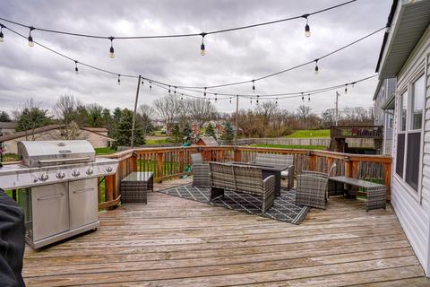 152 Rolling Acre Dr, Lithopolis, OH 43136 photo 49