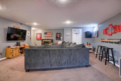152 Rolling Acre Dr, Lithopolis, OH 43136 photo 39