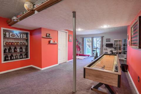 152 Rolling Acre Dr, Lithopolis, OH 43136 photo 38