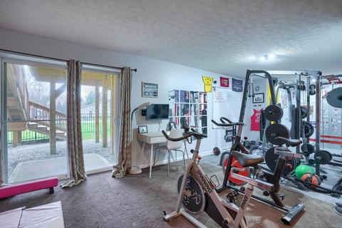 152 Rolling Acre Dr, Lithopolis, OH 43136 photo 40