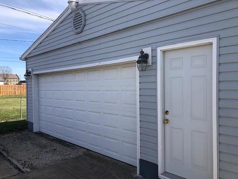 445 Avon Dr, Circleville, OH 43113 photo 7