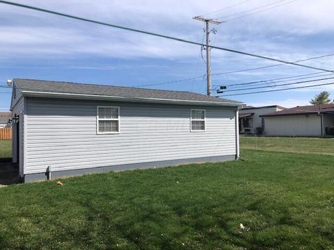 445 Avon Dr, Circleville, OH 43113 photo 5