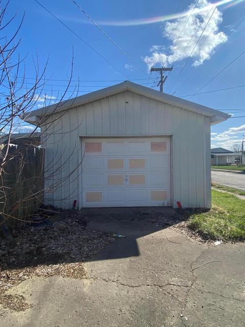 701 E Main St, Logan, OH 43138 photo 6