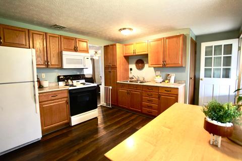 593 Mowrer Rd, Circleville, OH 43113 photo 10