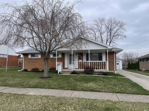 4234 Carona St, Springfield, OH 45503 photo 2