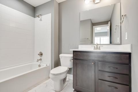 683 Regency Bnd, Delaware, OH 43015 photo 22