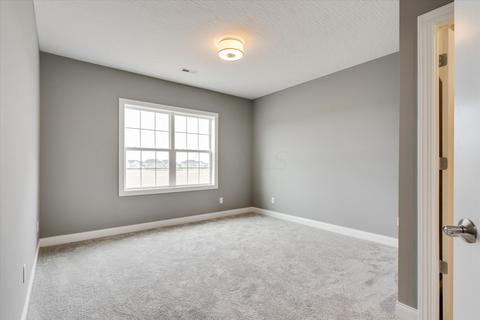 683 Regency Bnd, Delaware, OH 43015 photo 31