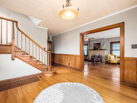 372 E Weber Rd, Columbus, OH 43202 photo 7