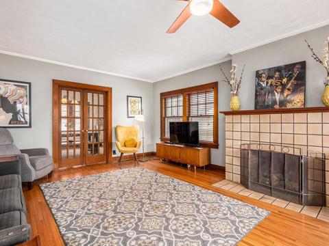 372 E Weber Rd, Columbus, OH 43202 photo 14
