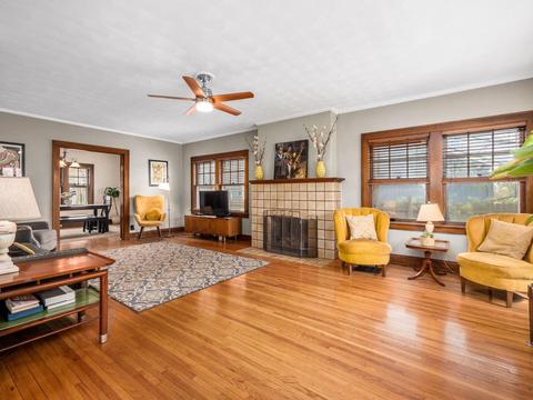 372 E Weber Rd, Columbus, OH 43202 photo 15