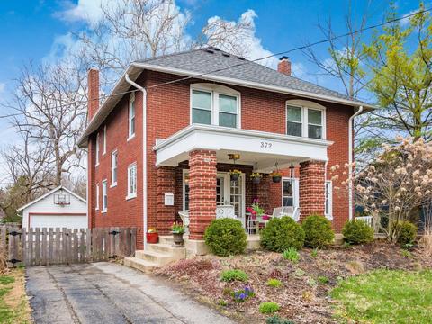 372 E Weber Rd, Columbus, OH 43202 photo 2