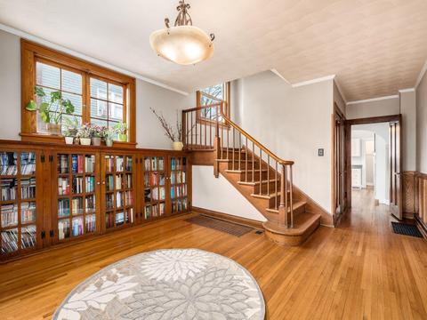 372 E Weber Rd, Columbus, OH 43202 photo 6