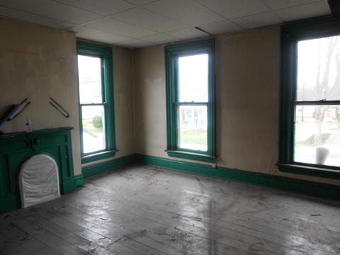224 N Scioto St, Circleville, OH 43113 photo 9