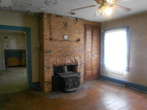 224 N Scioto St, Circleville, OH 43113 photo 4