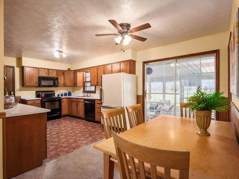5676 Durrett Rd, Orient, OH 43146 photo 5