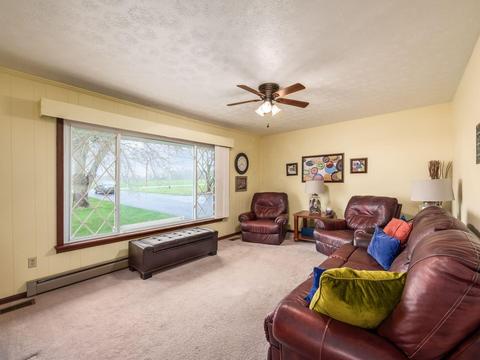 5676 Durrett Rd, Orient, OH 43146 photo 3