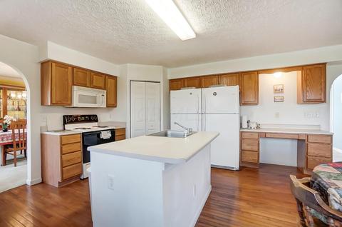 3054 Devonshire Dr, Delaware, OH 43015 photo 12