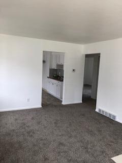 970 Ruby Ave, Columbus, OH 43227 photo 2