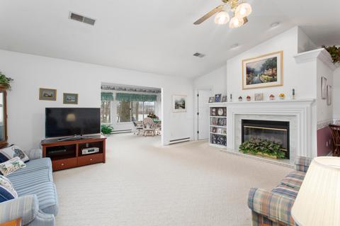 1122 Billetter Dr, Huron, OH 44839 photo 4