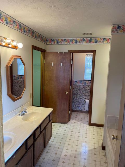 2742 Conowoods Dr, Springfield, OH 45503 photo 17