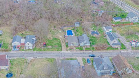 1576 Karr St, Springfield, OH 45503 photo 2