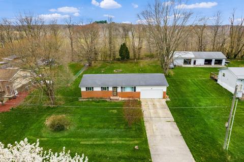 199 Lees Dr E, Hebron, OH 43025 photo 4