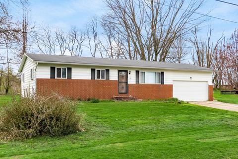 199 Lees Dr E, Hebron, OH 43025 photo 1