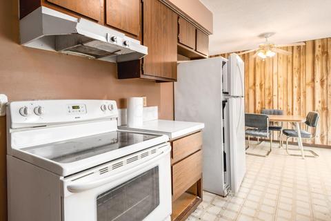 199 Lees Dr E, Hebron, OH 43025 photo 14