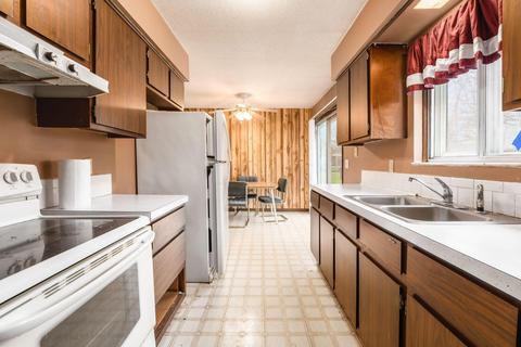 199 Lees Dr E, Hebron, OH 43025 photo 15