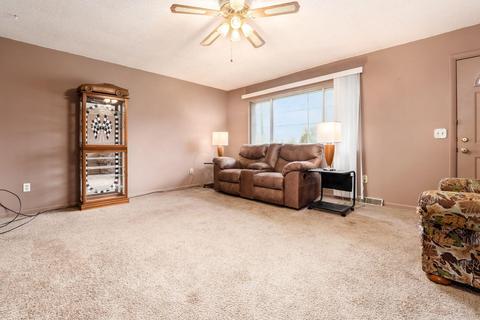 199 Lees Dr E, Hebron, OH 43025 photo 8