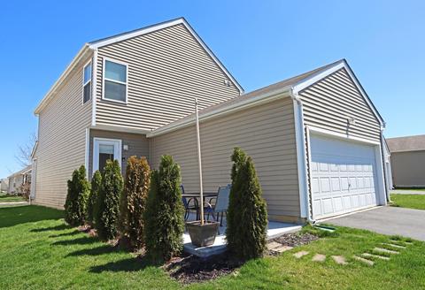 1395 Ithaca Dr, Columbus, OH 43228 photo 9