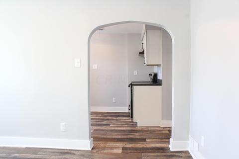 439 Watt St, Circleville, OH 43113 photo 8