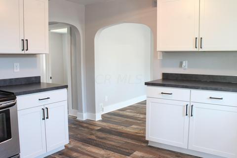 439 Watt St, Circleville, OH 43113 photo 5