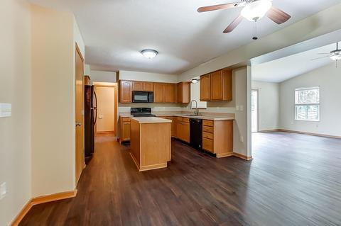 369 Sycamore Dr, Circleville, OH 43113 photo 10