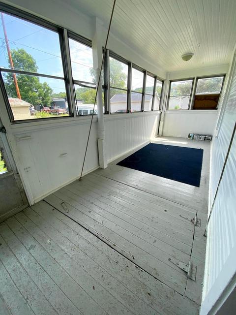 798 E Second St, Logan, OH 43138 photo 10