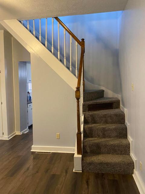 442 E Locust St, Lancaster, OH 43130 photo 7
