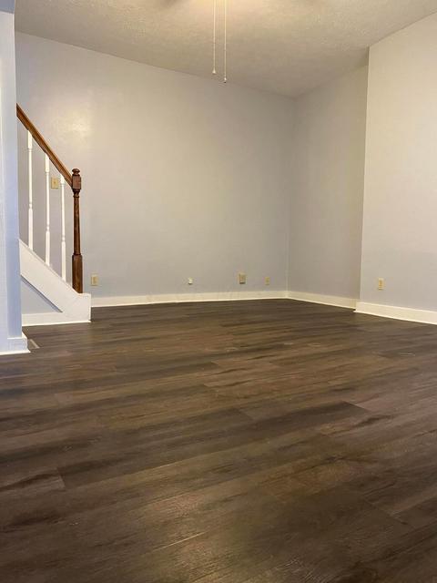 442 E Locust St, Lancaster, OH 43130 photo 6