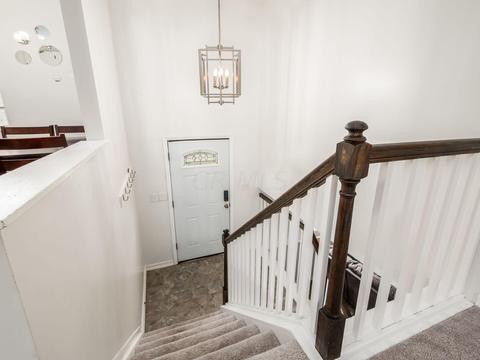 5799 Thatcher Dr, Dublin, OH 43017 photo 2