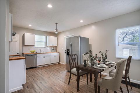 769 E Starr Ave, Columbus, OH 43201 photo 6